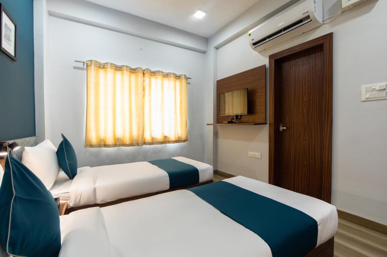 Hotel Ballfin Indore Exterior photo